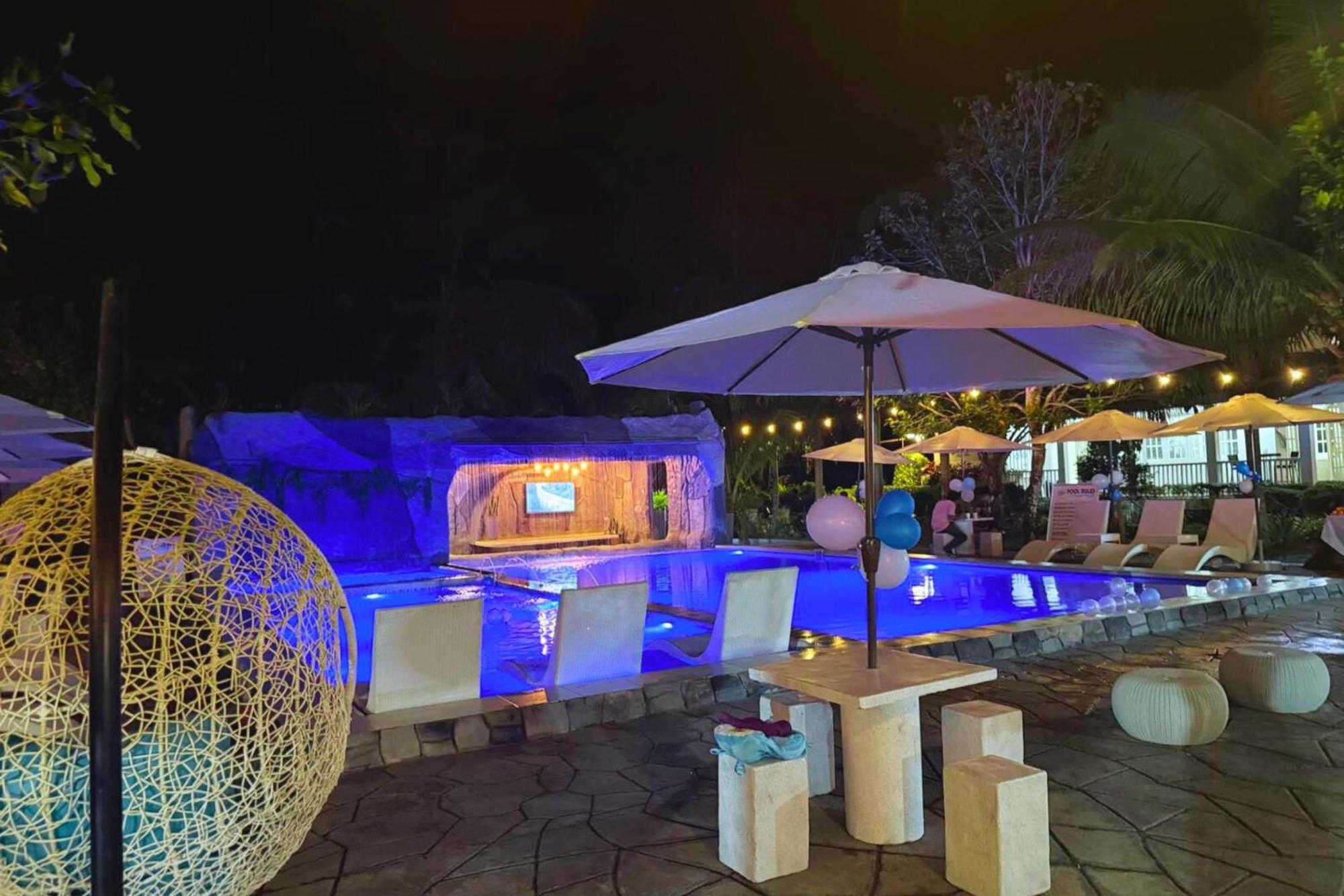 Kehalani Beach Resort By Cocotel Quezon  Exterior photo